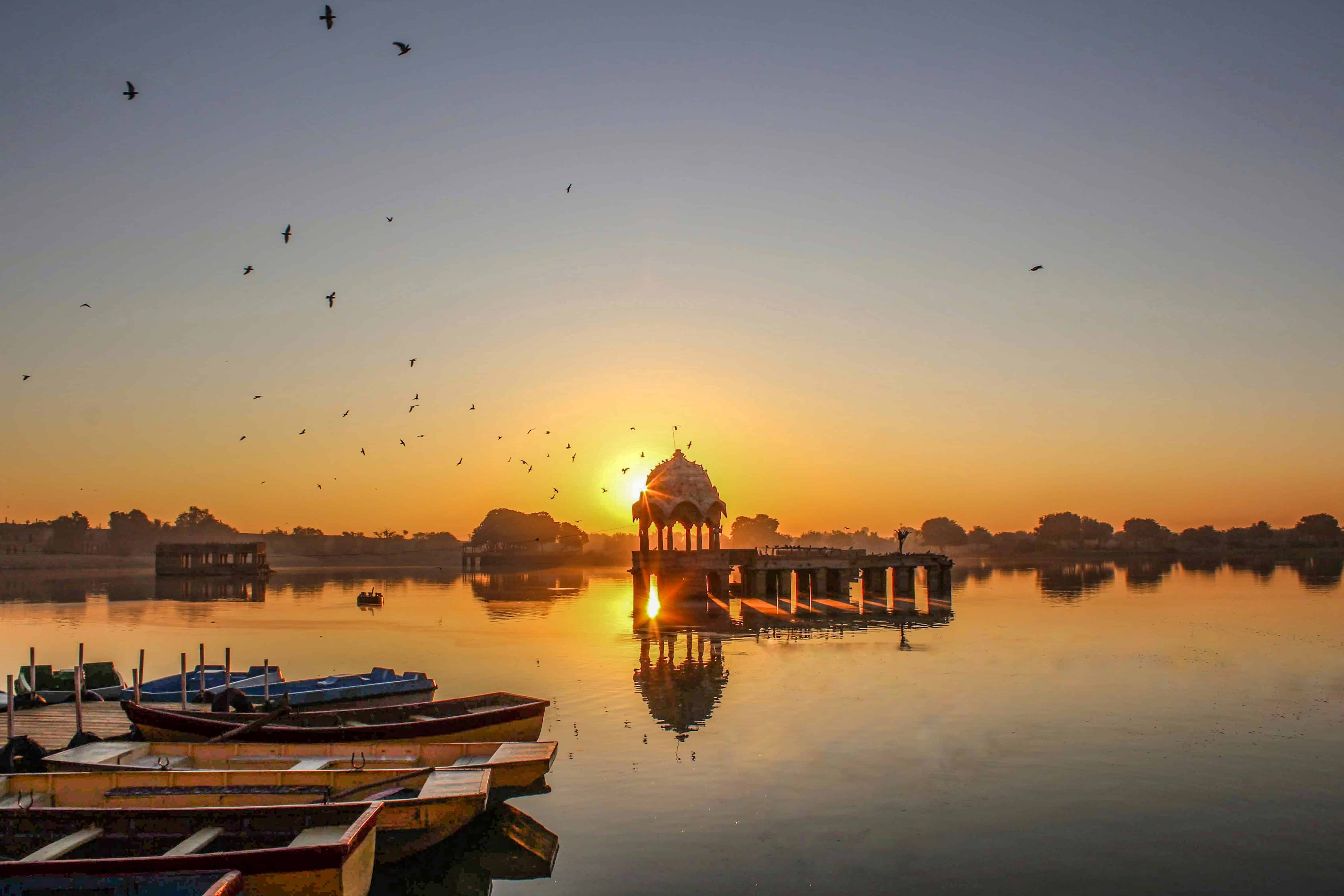 Gadisar Lake at sunrise